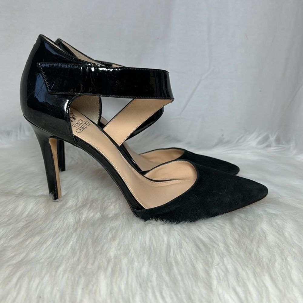 Vince Camuto Carlotte Black Asymmetrical Strap Heels Sz 8 - Picture 5 of 7
